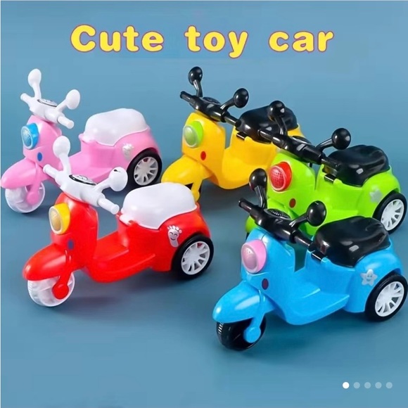 Toy Scooter in Pink - Picture 6 of 14